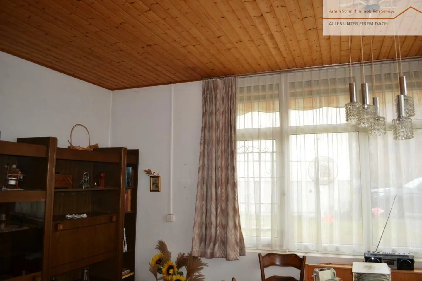 Row house for sale - Photo 6 of 19