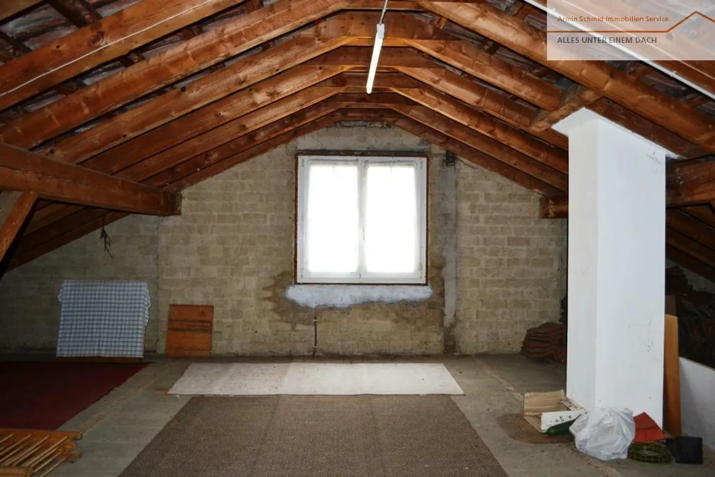 Row house for sale - Photo 15 of 19