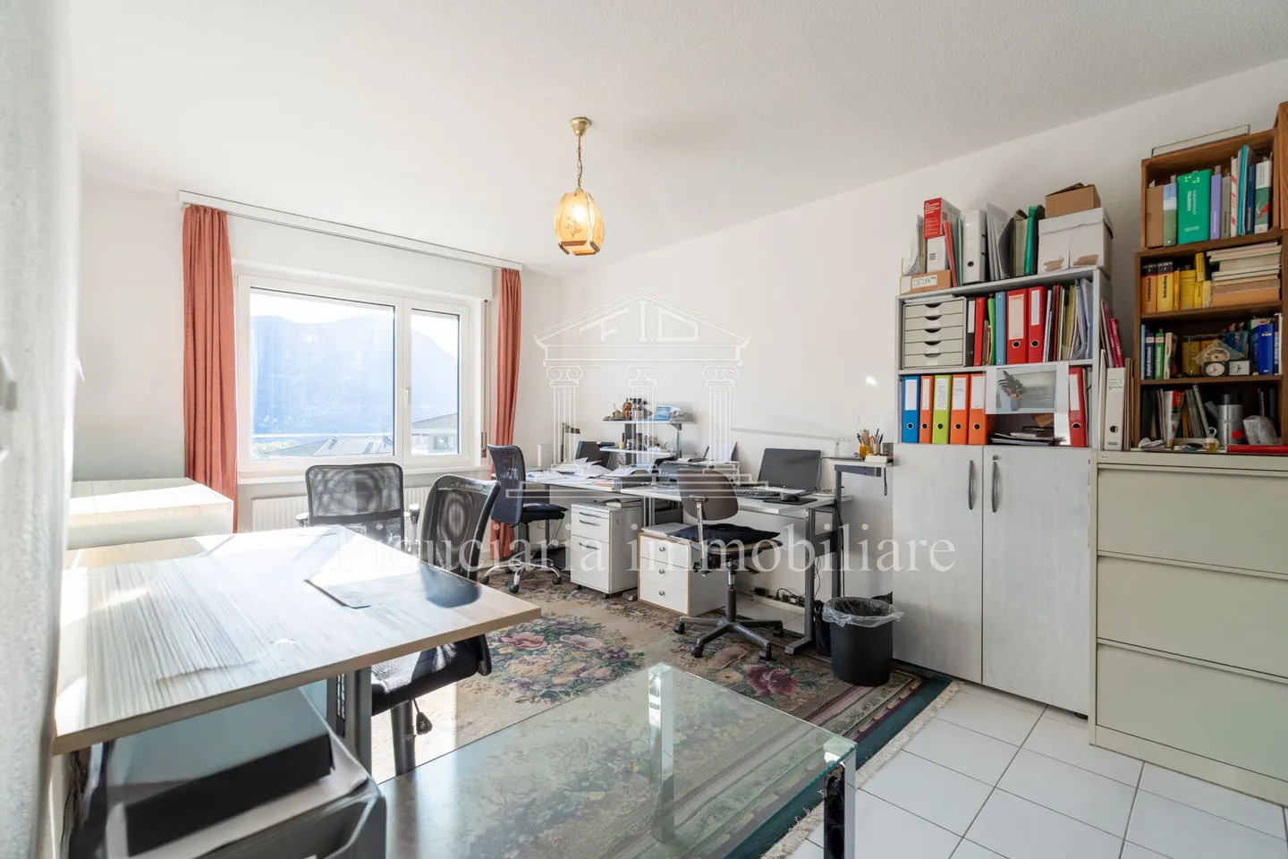 BRISSAGO - Appartamento spazioso in una posizione centrale e soleggiata con vista aperta sul lago - Foto 12 di 13