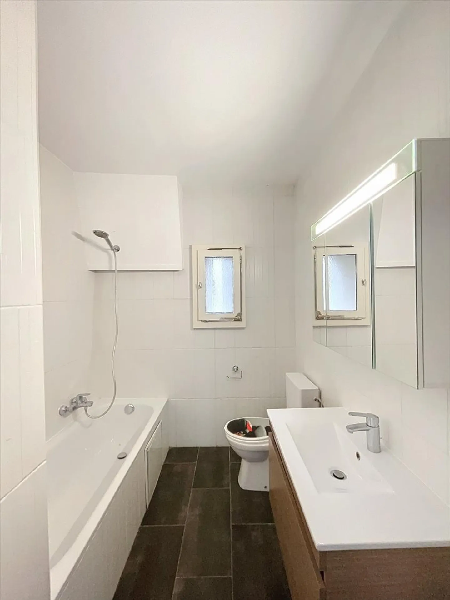 Alloggio di 3,5 stanze con vista sul lago - Foto 4 di 6