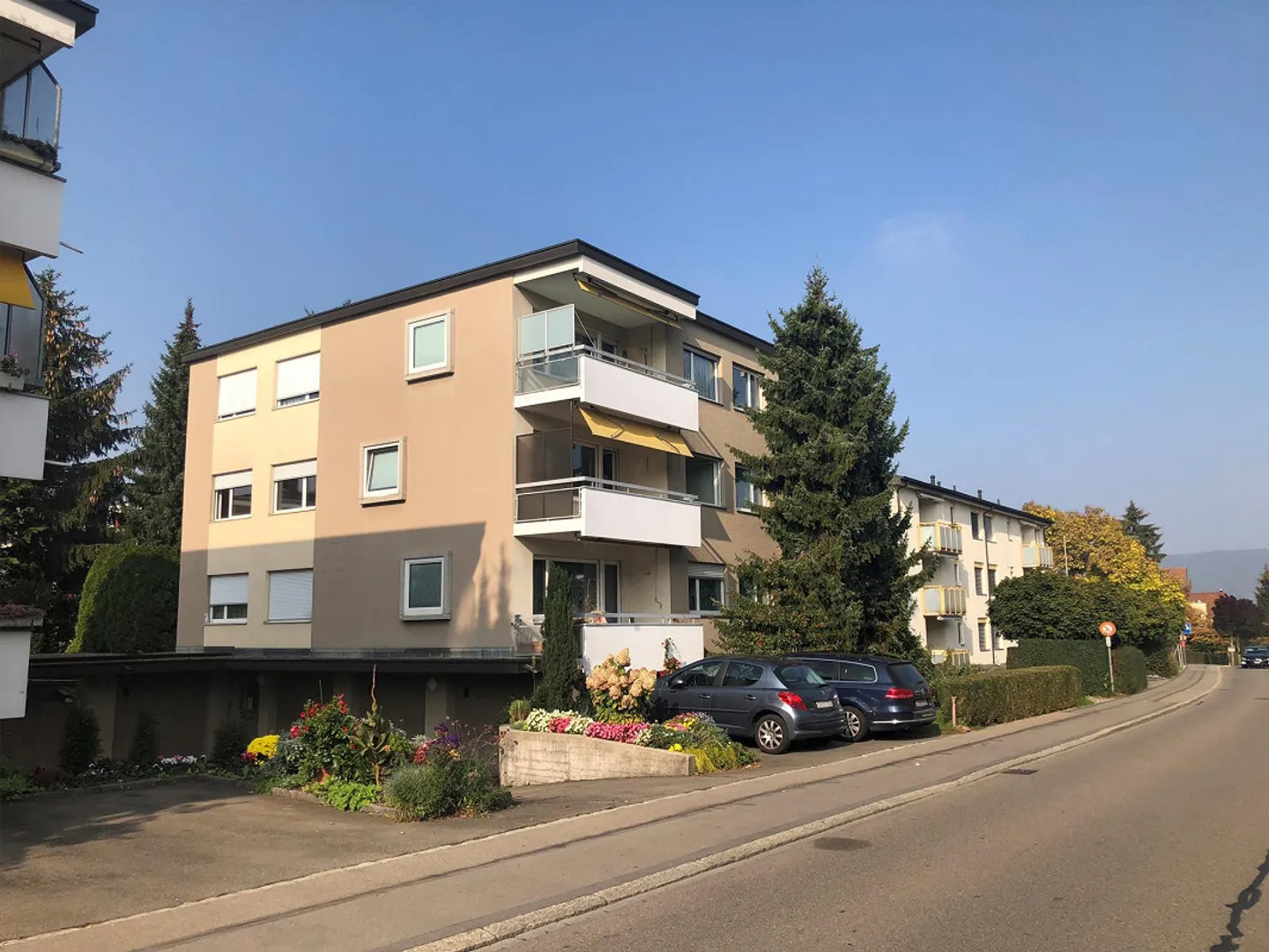 Attraktive 3 1/2 Zimmer Wohnung in ruhigem Quartier zu verkaufen - Foto 1 von 10