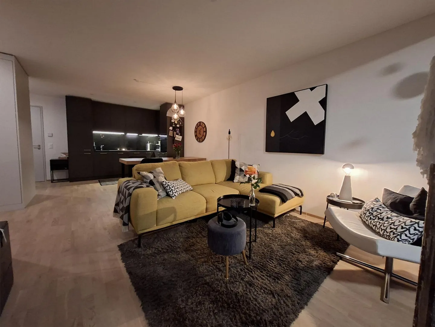 Ottimo appartamento di 2,5 locali con balcone (ovest) nel Moyo - Horw - Foto 1 di 11