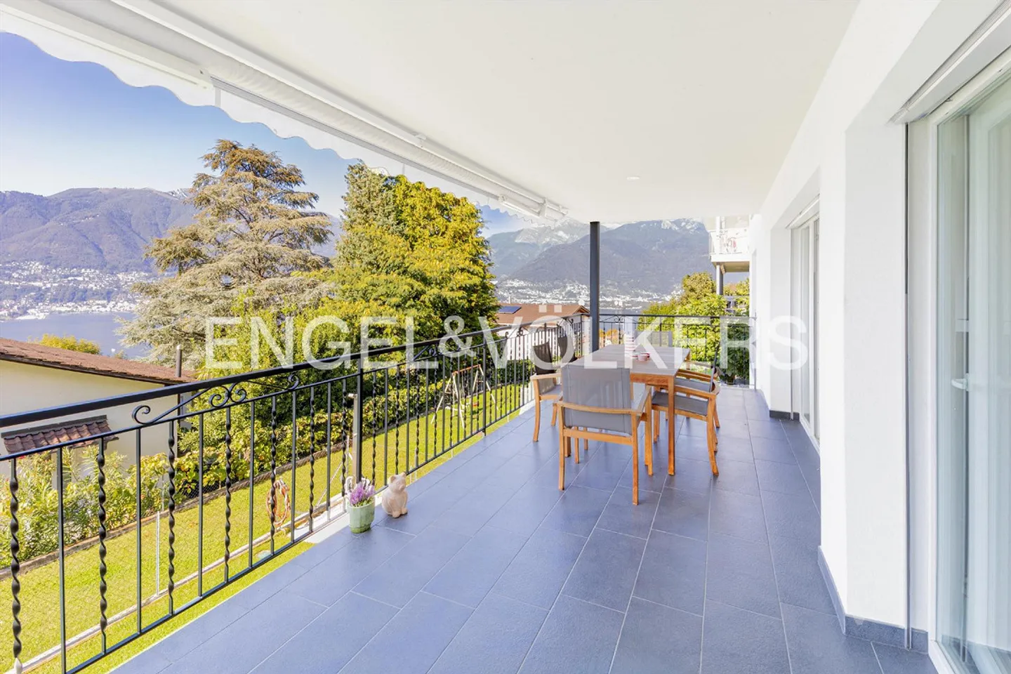 Holiday idyll with lake view (6) - Photo 1 of 10