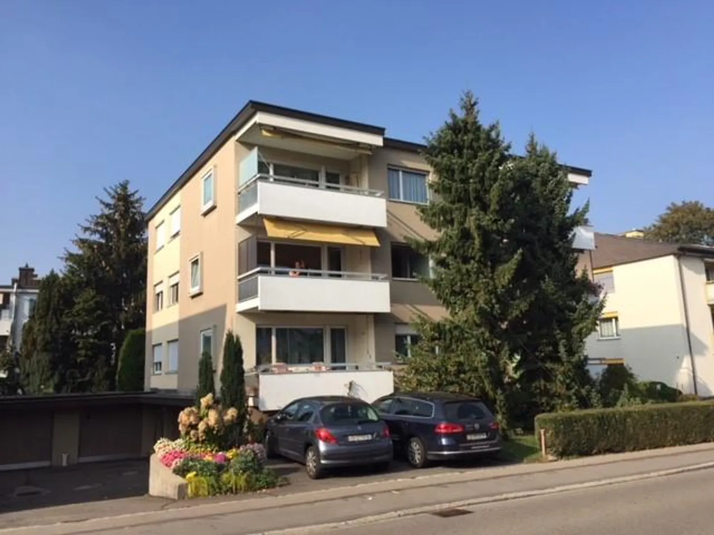 Attraktive 3 1/2 Zimmer Wohnung in ruhigem Quartier zu verkaufen - Foto 2 von 10