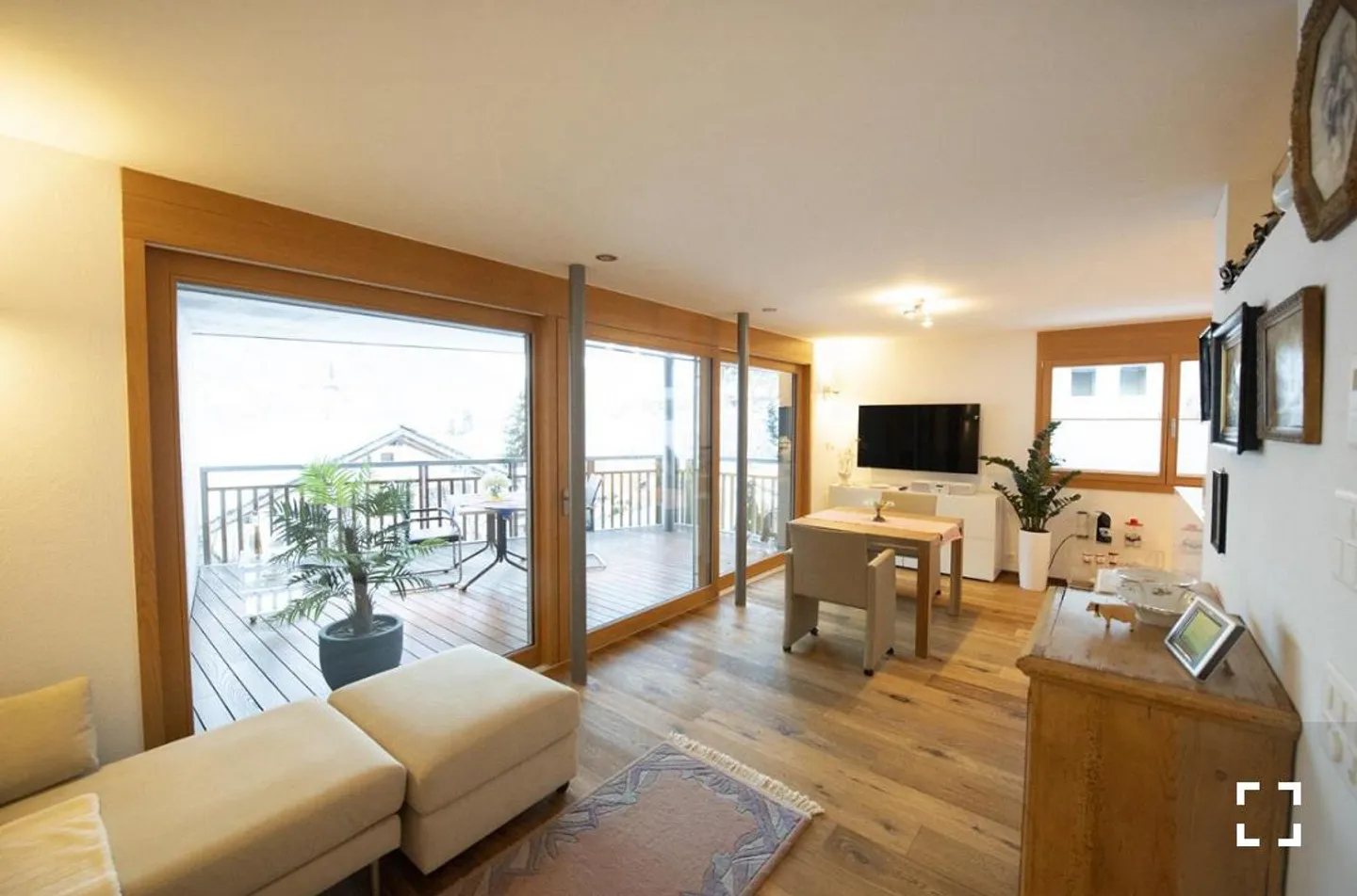 Appartement meublé élégant de 2,5 pièces - Photo 4 sur 18