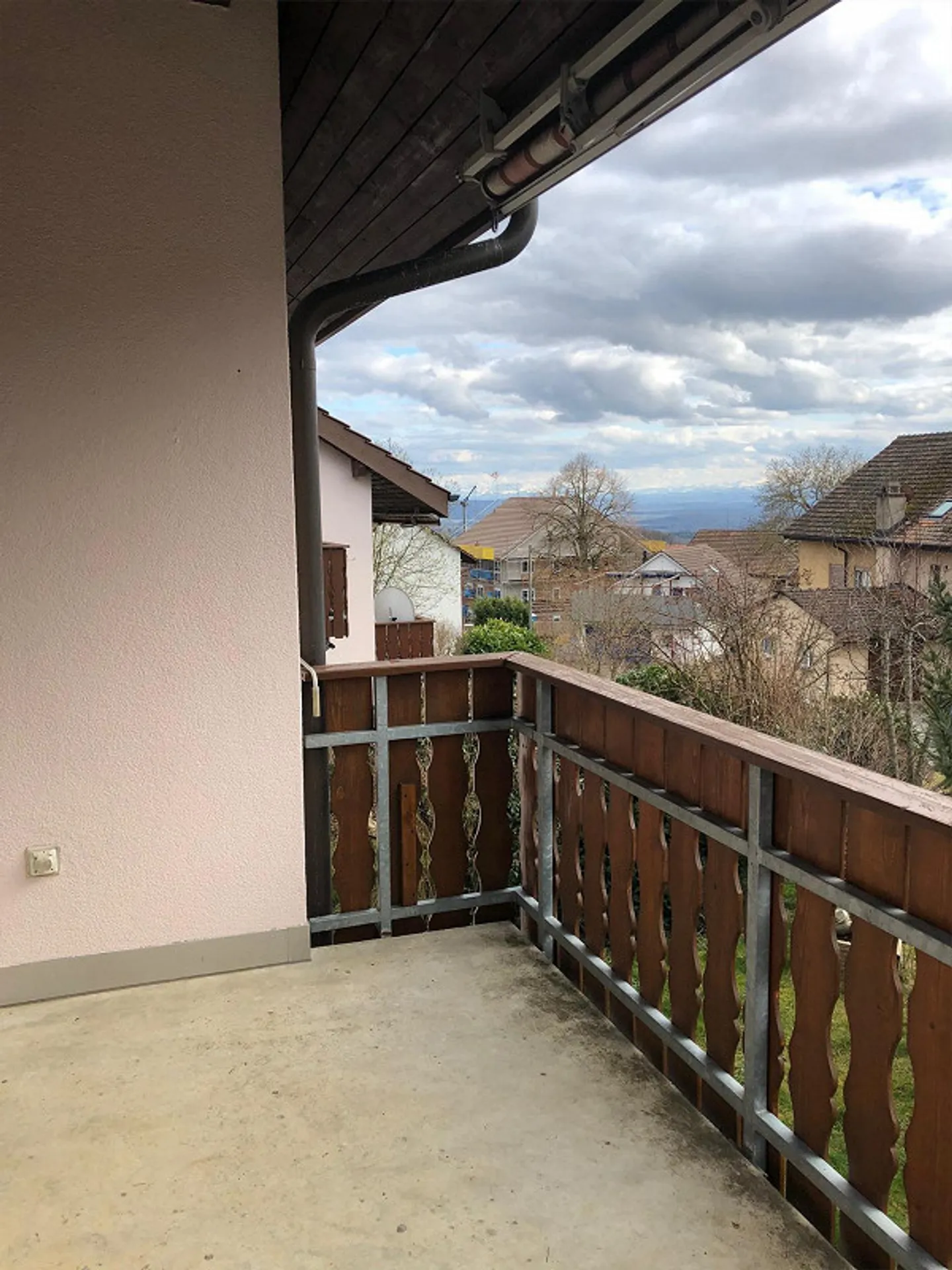 4 1/2 stanze a Büttenhardt soleggiato - Foto 5 di 9