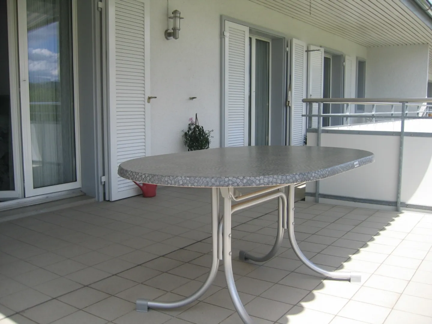 Sonnige 4 1/2-Zimmer Wohnung mit Cheminée - Foto 10 von 13