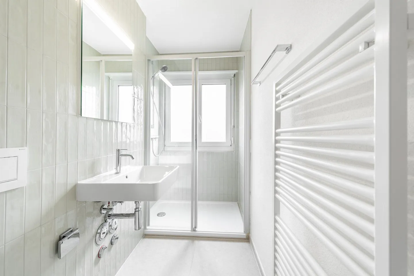 Ideal Single Apartment - freshly renovated! - Photo 1 of 6