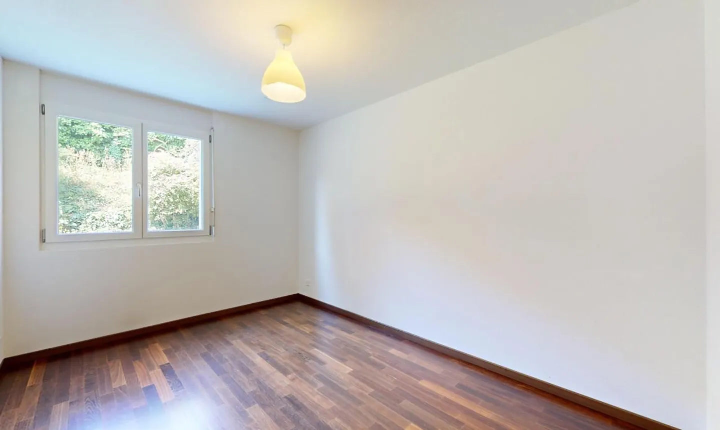 Möglichkeit in Clarens: 4,5 Zimmer ideal für Familie oder Investor - Foto 8 von 13