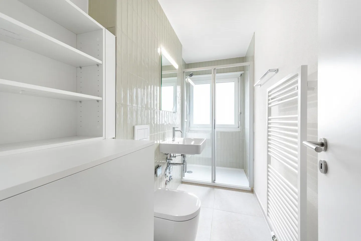 Ideal Single Apartment - freshly renovated! - Photo 2 of 6