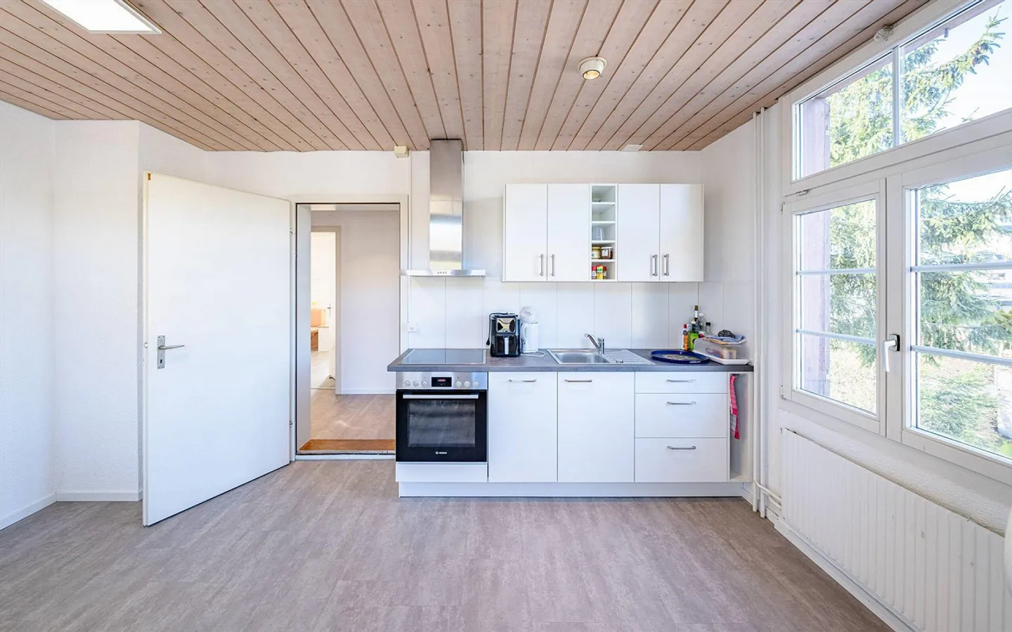 FULLY RENTED MULTI-FAMILY HOUSE IN HUTTWIL - Photo 5 of 5