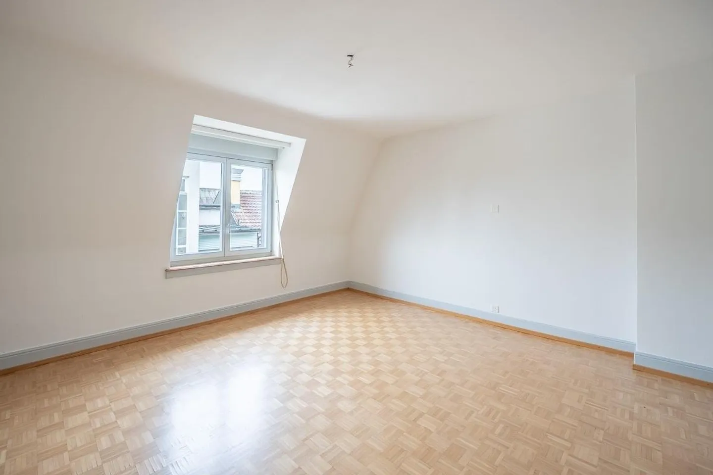 Charming 5.5-room apartment - Photo 1 of 12