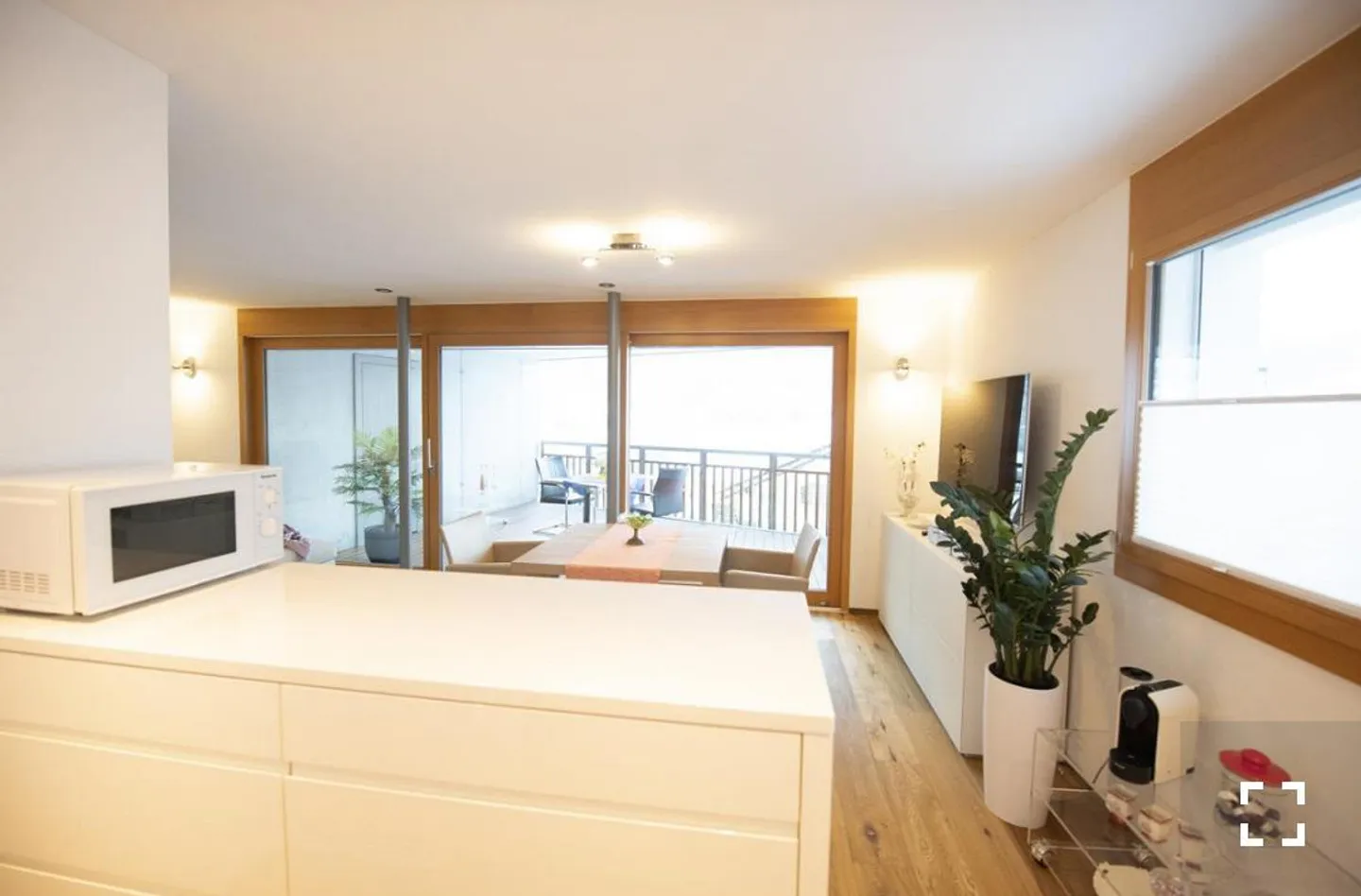 Appartement meublé élégant de 2,5 pièces - Photo 6 sur 18