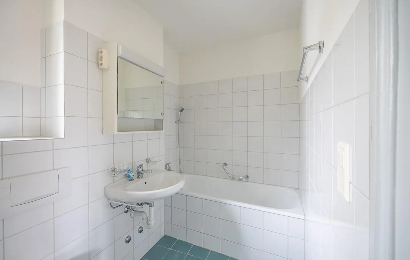 Charming 5.5-room apartment - Photo 6 of 12