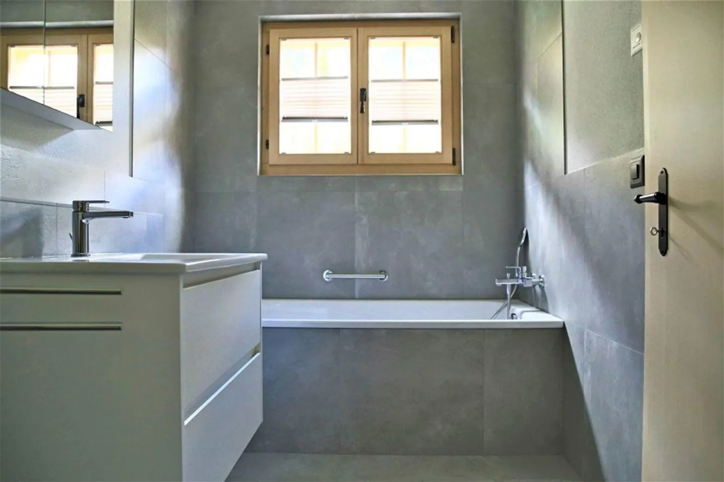 Modern 3.5-room apartment in Château-d'Oex - Photo 9 of 11