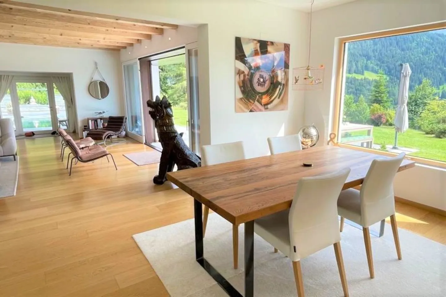 Spacious chalet with heated pool and stunning views of the Alps - Photo 12 of 13