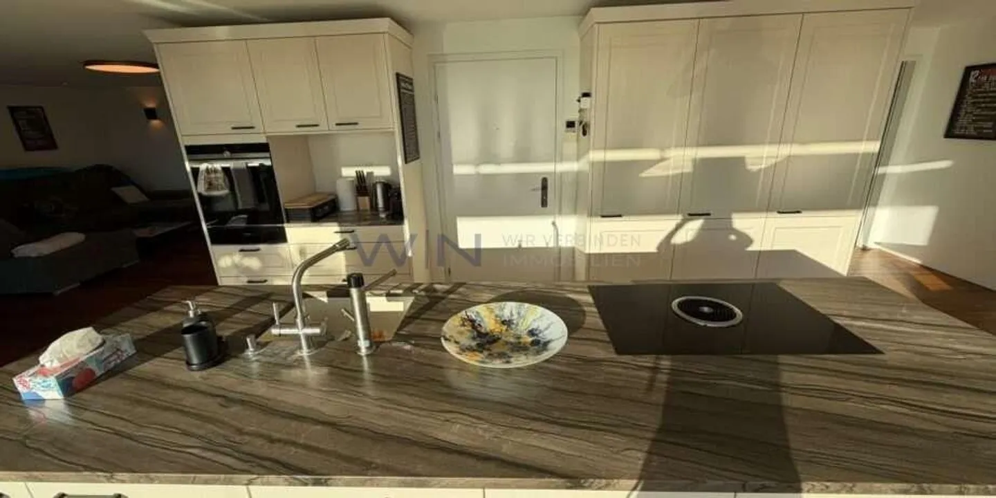 Appartamento esclusivo con terrazza e vista panoramica - Foto 7 di 8