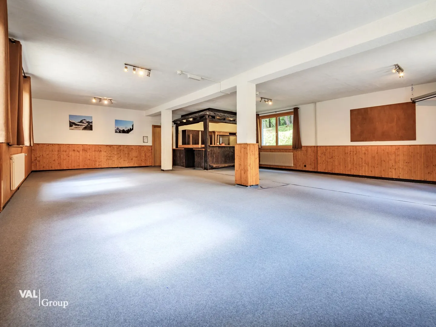 Building with group accommodation and great potential - Photo 7 of 13