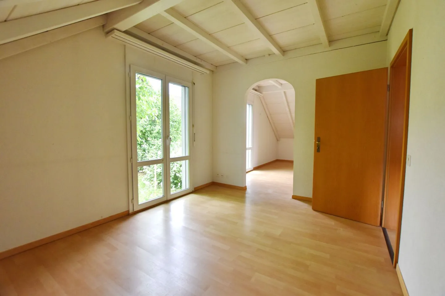 Casa unifamiliare di 6,5 stanze con appartamento - Foto 6 di 10