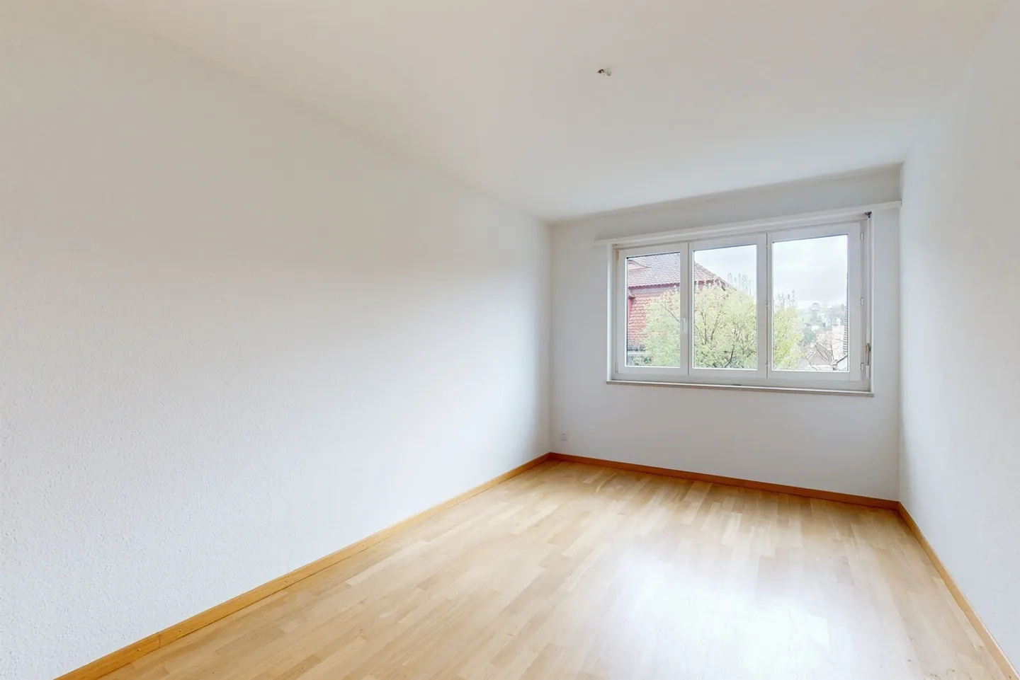 Dormire tranquillamente e essere al tram in 3 minuti... - Foto 4 di 9