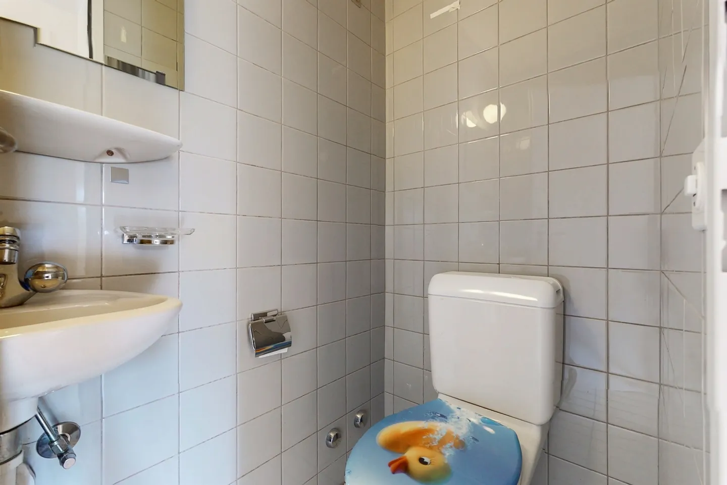 Dormire tranquillamente e essere al tram in 3 minuti... - Foto 9 di 9