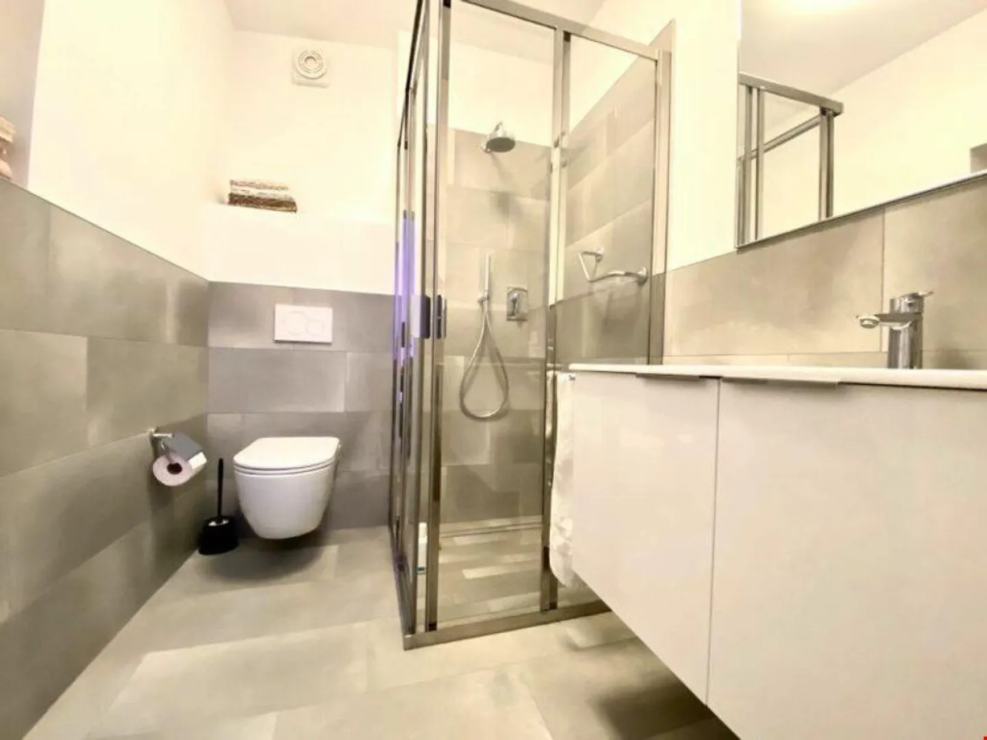 Modernes Apartment im Zentrum von Chiasso - Foto 10 von 14