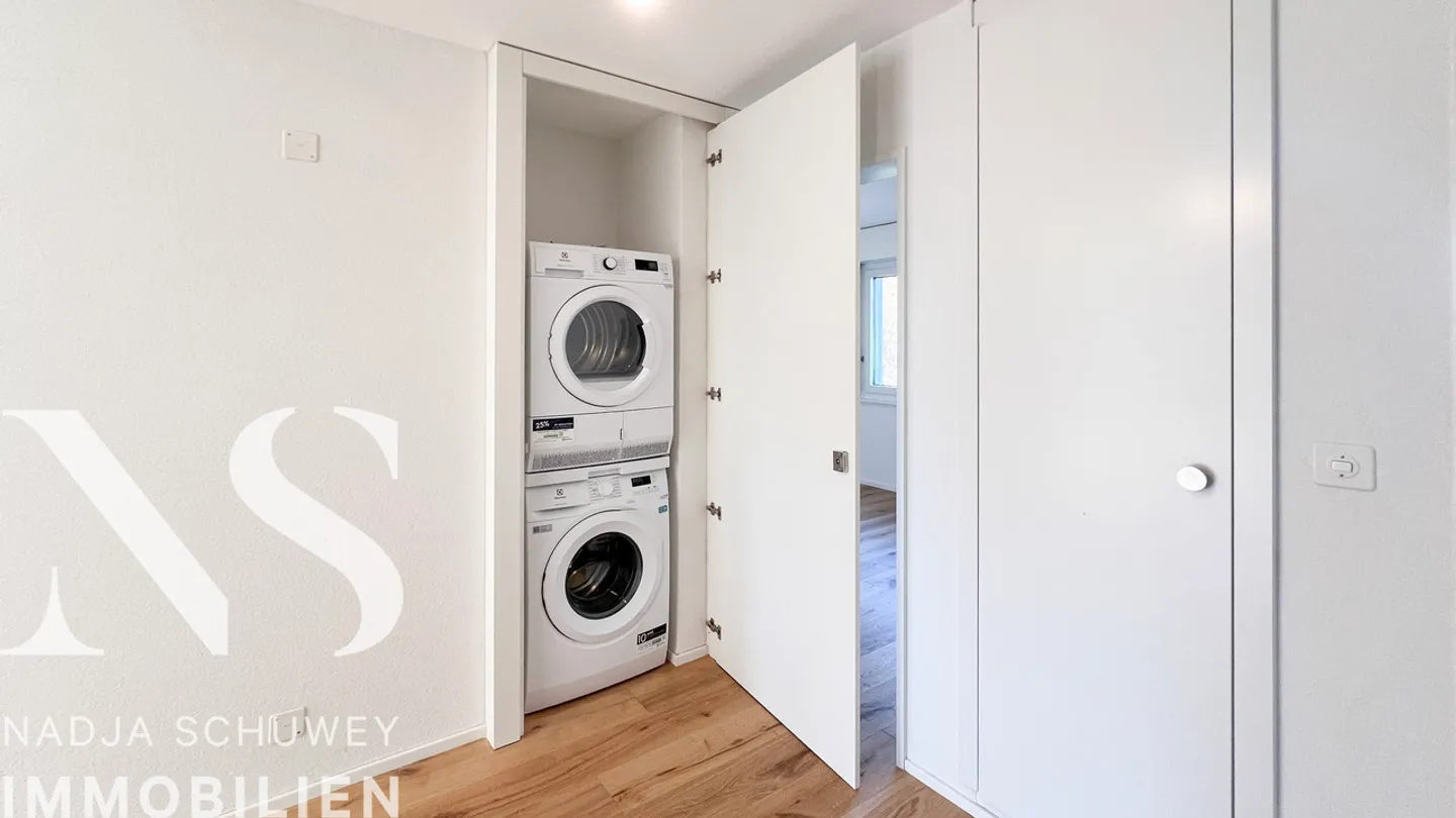 Appartement confortable de 3,5 pièces, emplacement calme, au cœur de Tafers - Photo 12 sur 15