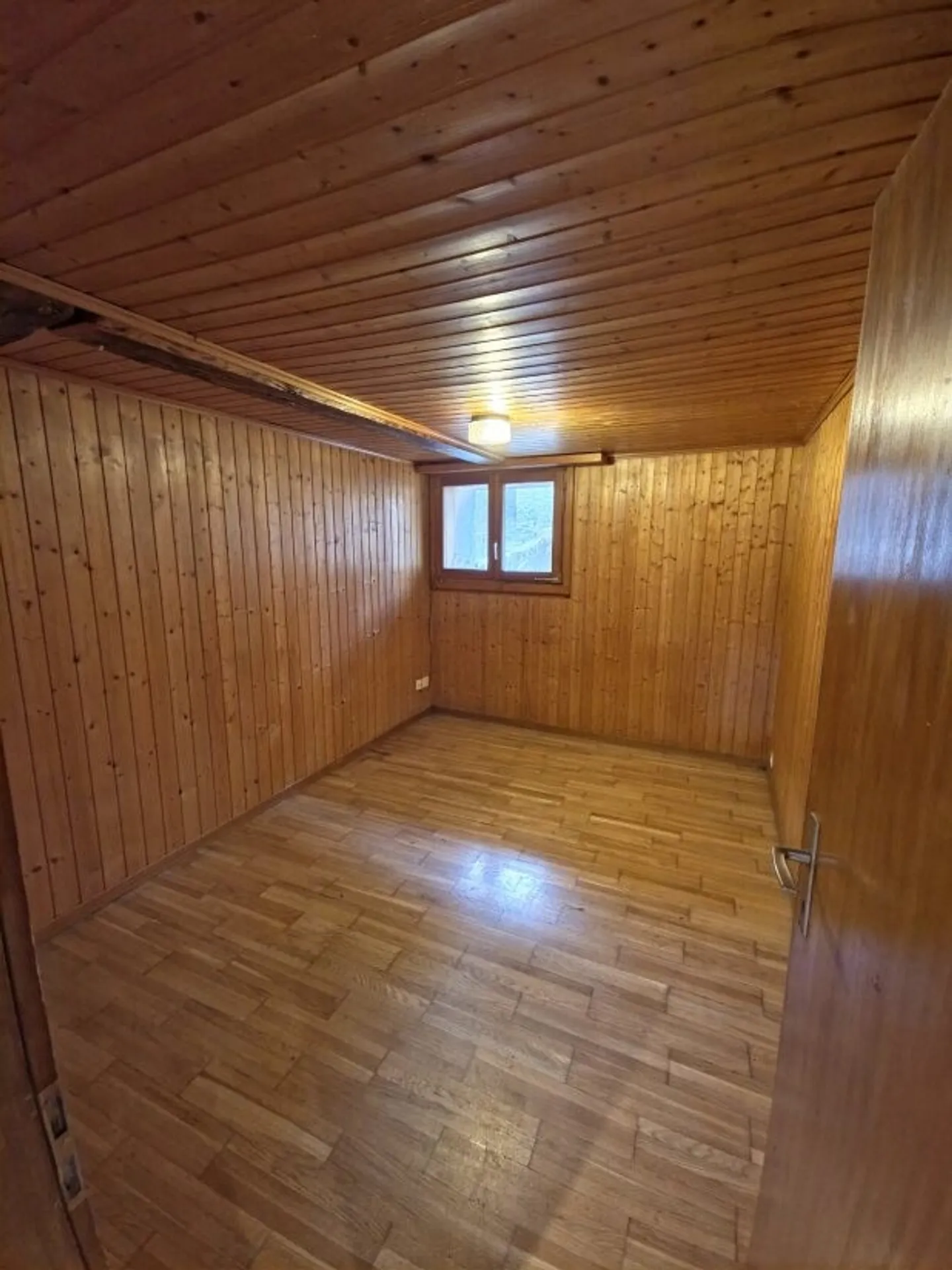 4.5-room apartment with rustic charm - Photo 6 of 11