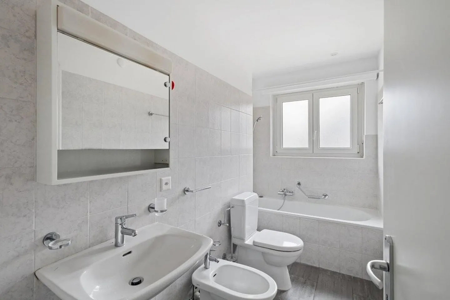 3-Zimmer-Wohnung zur Miete in Rancate - Foto 3 von 7