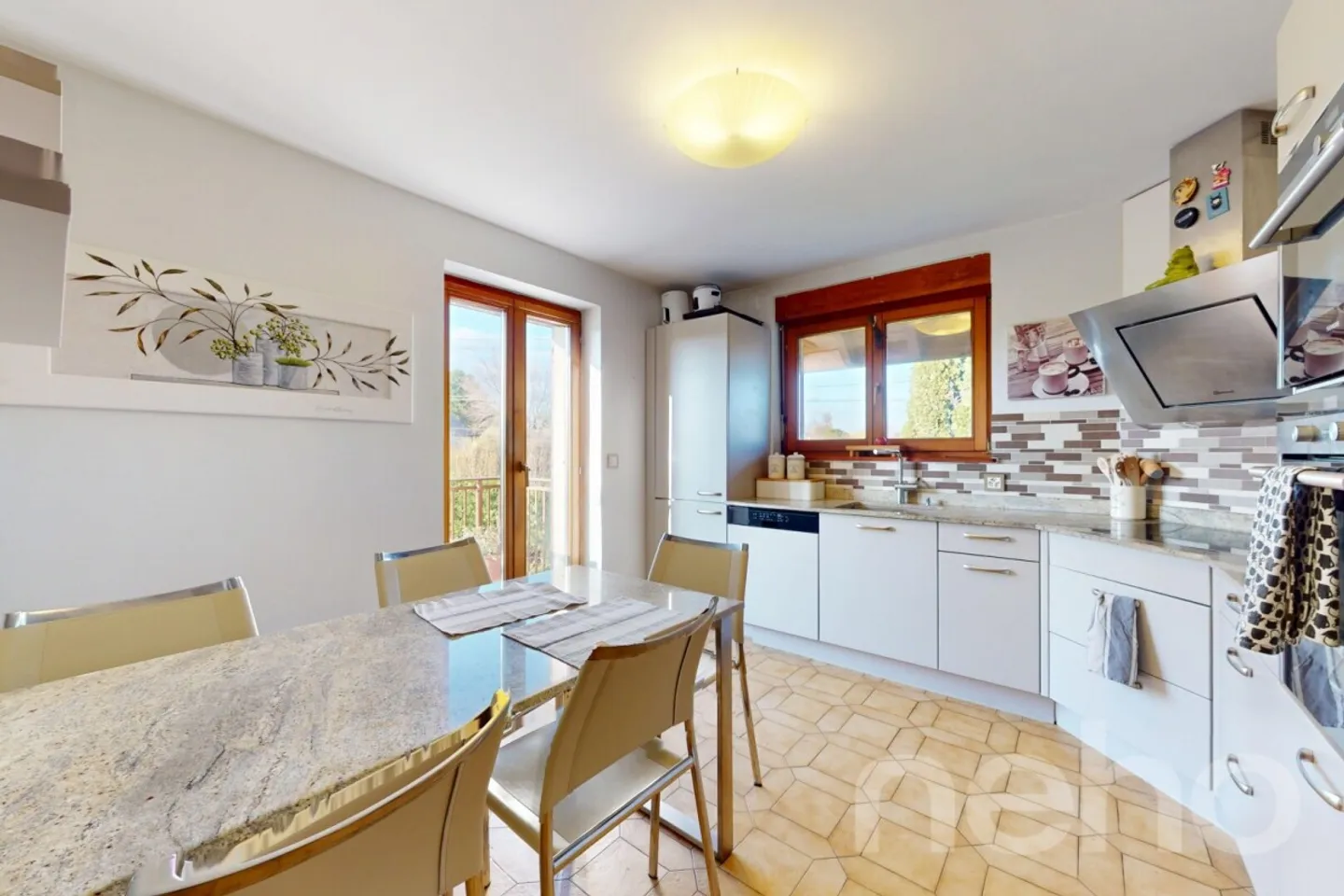 Ampio appartamento di 6,5 stanze in assoluta tranquillità a Morges - Foto 4 di 13