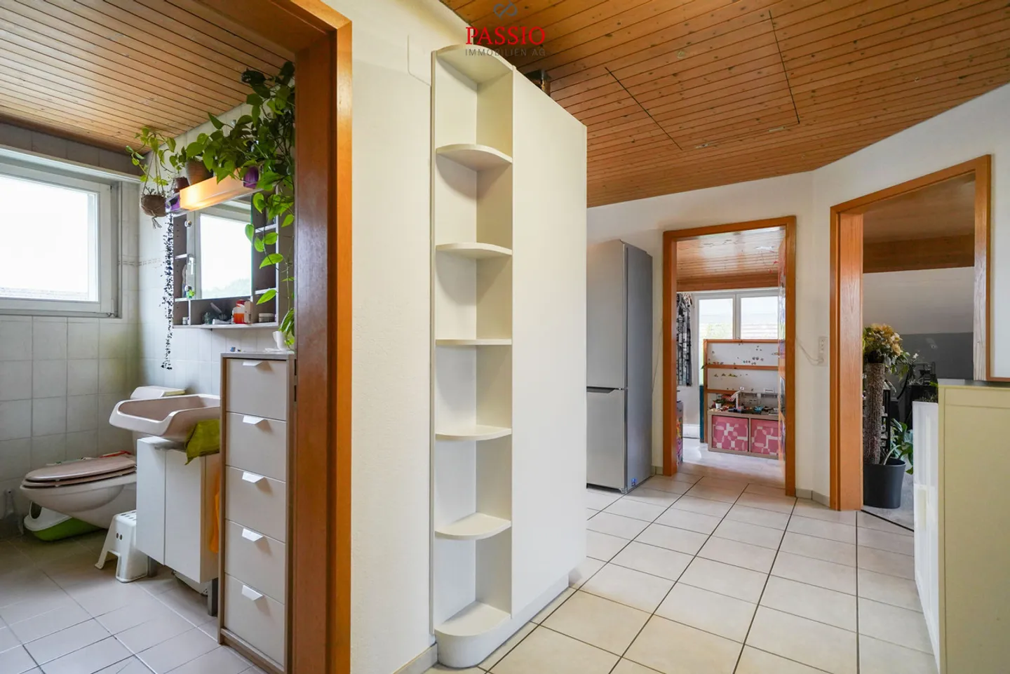 Charming multi-family house in the heart of Meinisberg - Photo 6 of 22