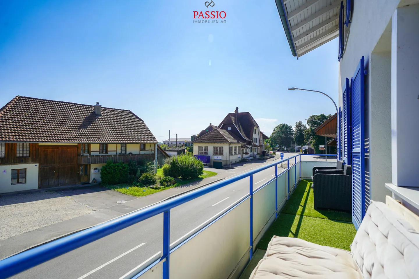 Charming multi-family house in the heart of Meinisberg - Photo 13 of 22