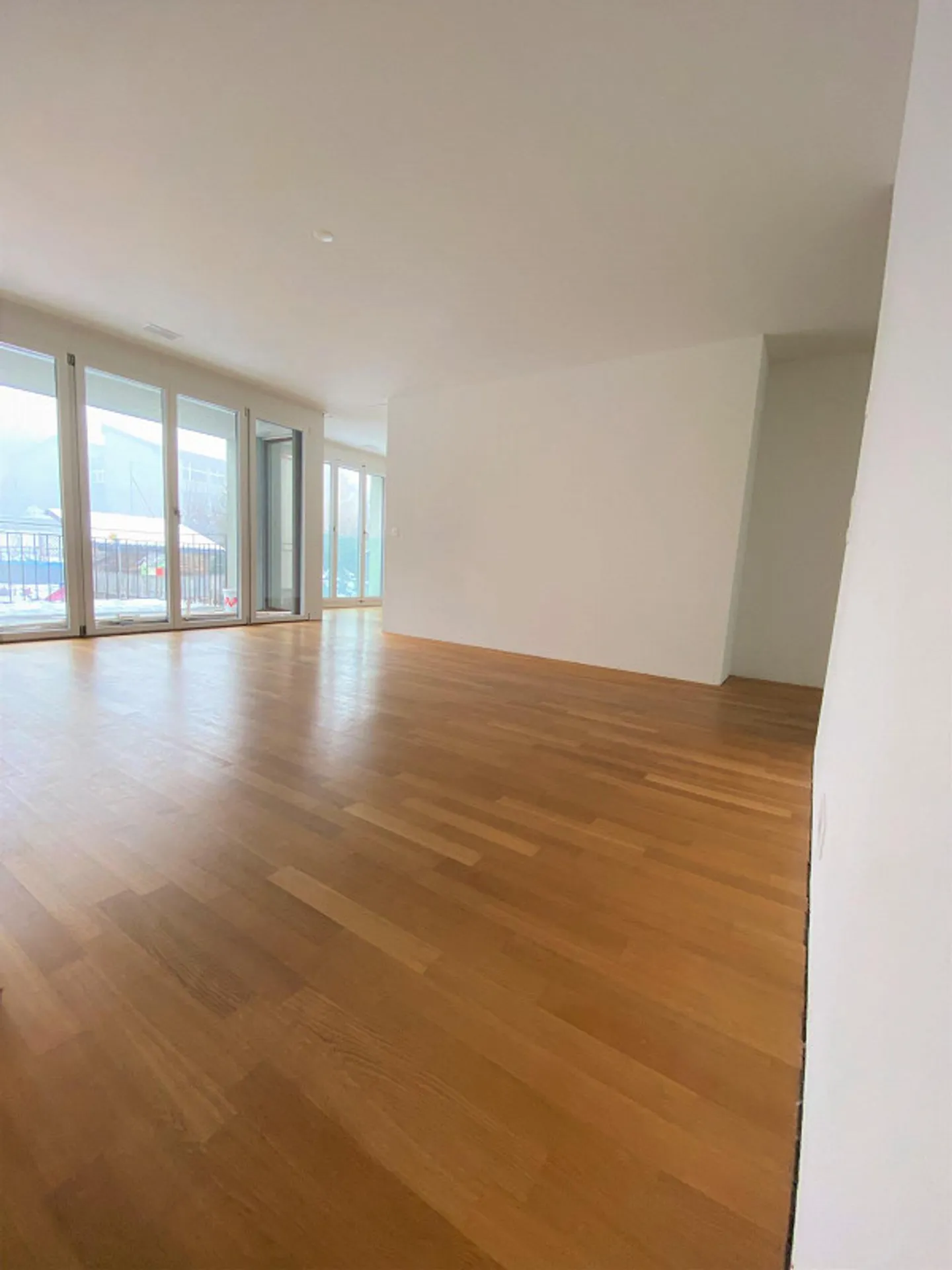 Zentrale 4.5 ZW im Dorfkern inkl. Einstellhallenplatz - Foto 6 von 10