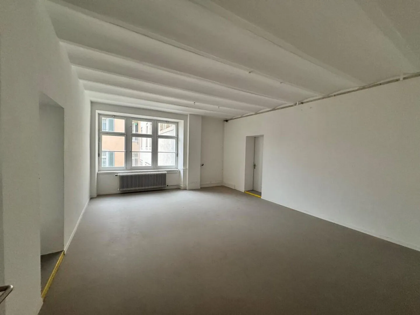 Modern Office for Rent in the Old Town of Schaffhausen - Photo 3 of 10