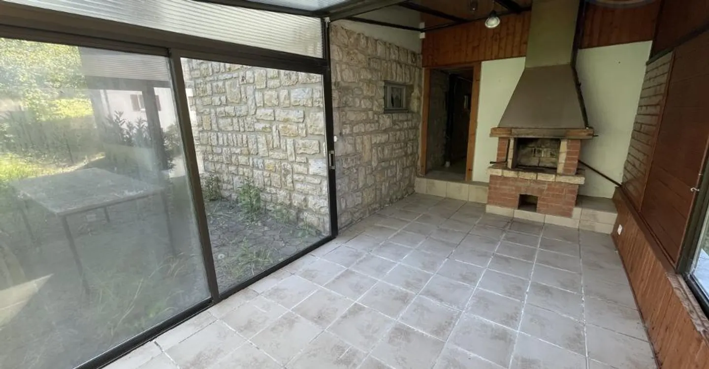 Charming Family Home in Chevenez - Photo 10 of 11