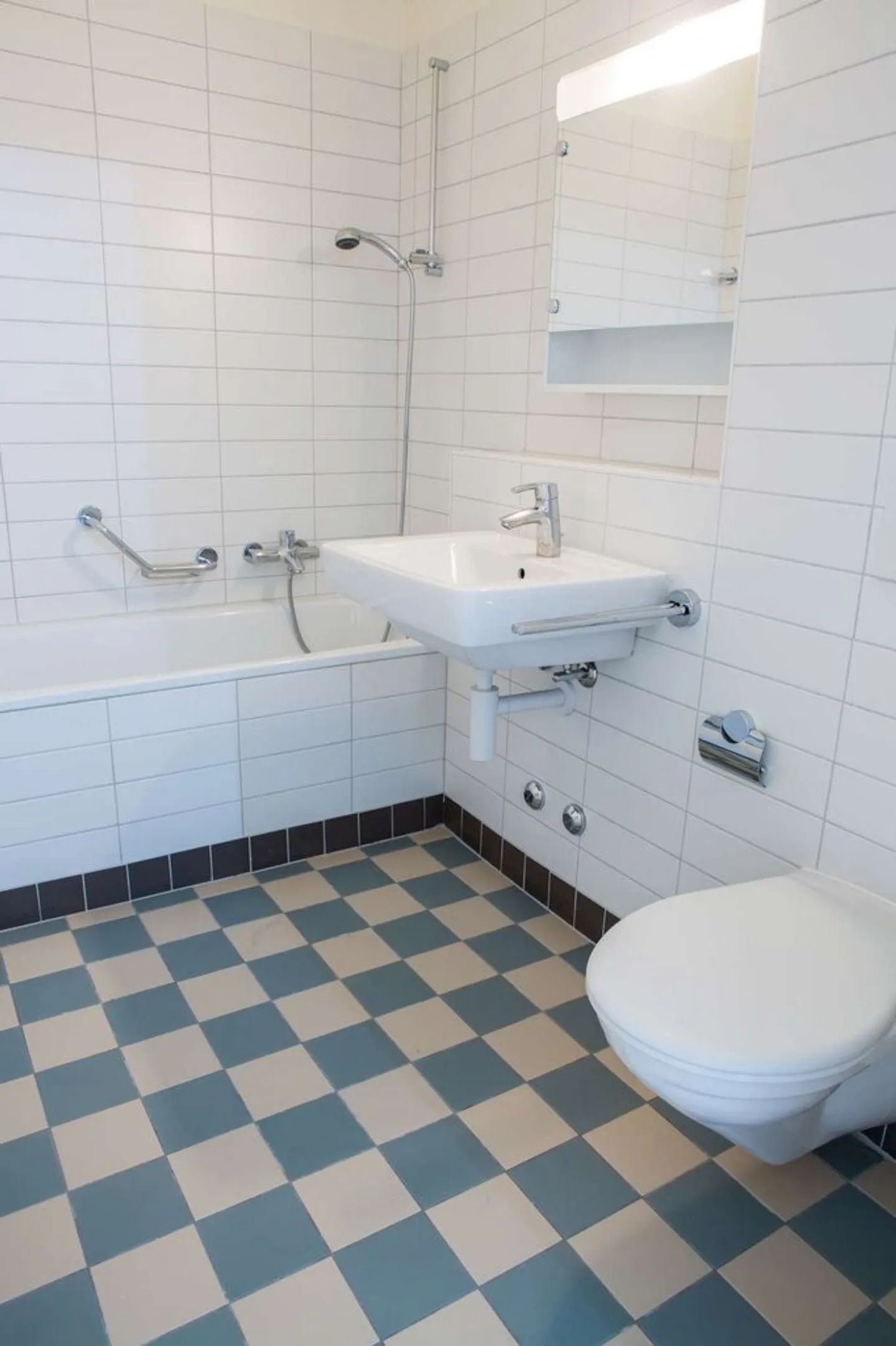 Bel appartement proche du centre-ville! - Photo 2 sur 6