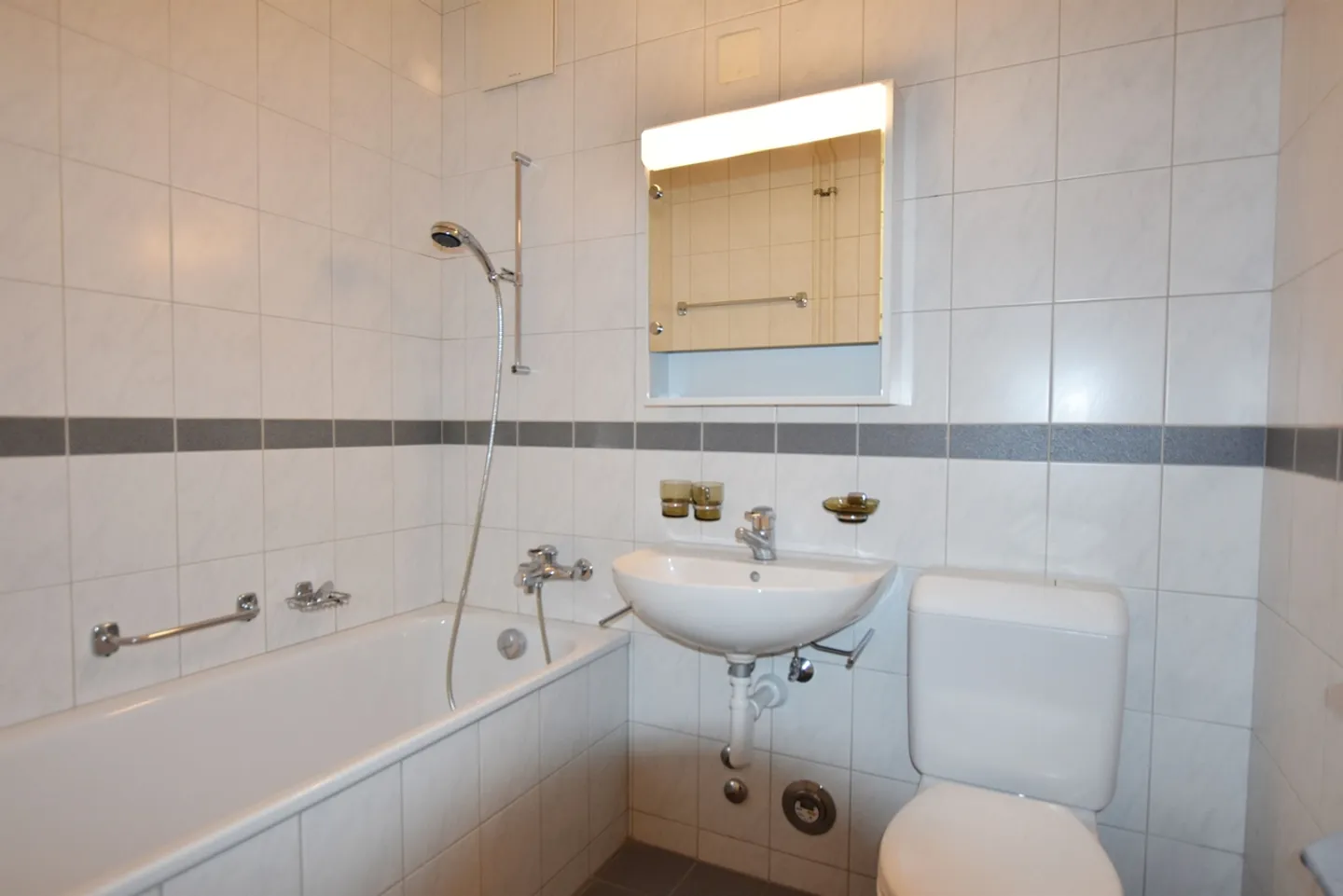 Gemütliche 2.5-Zimmerwohnung zentral - Foto 7 von 8