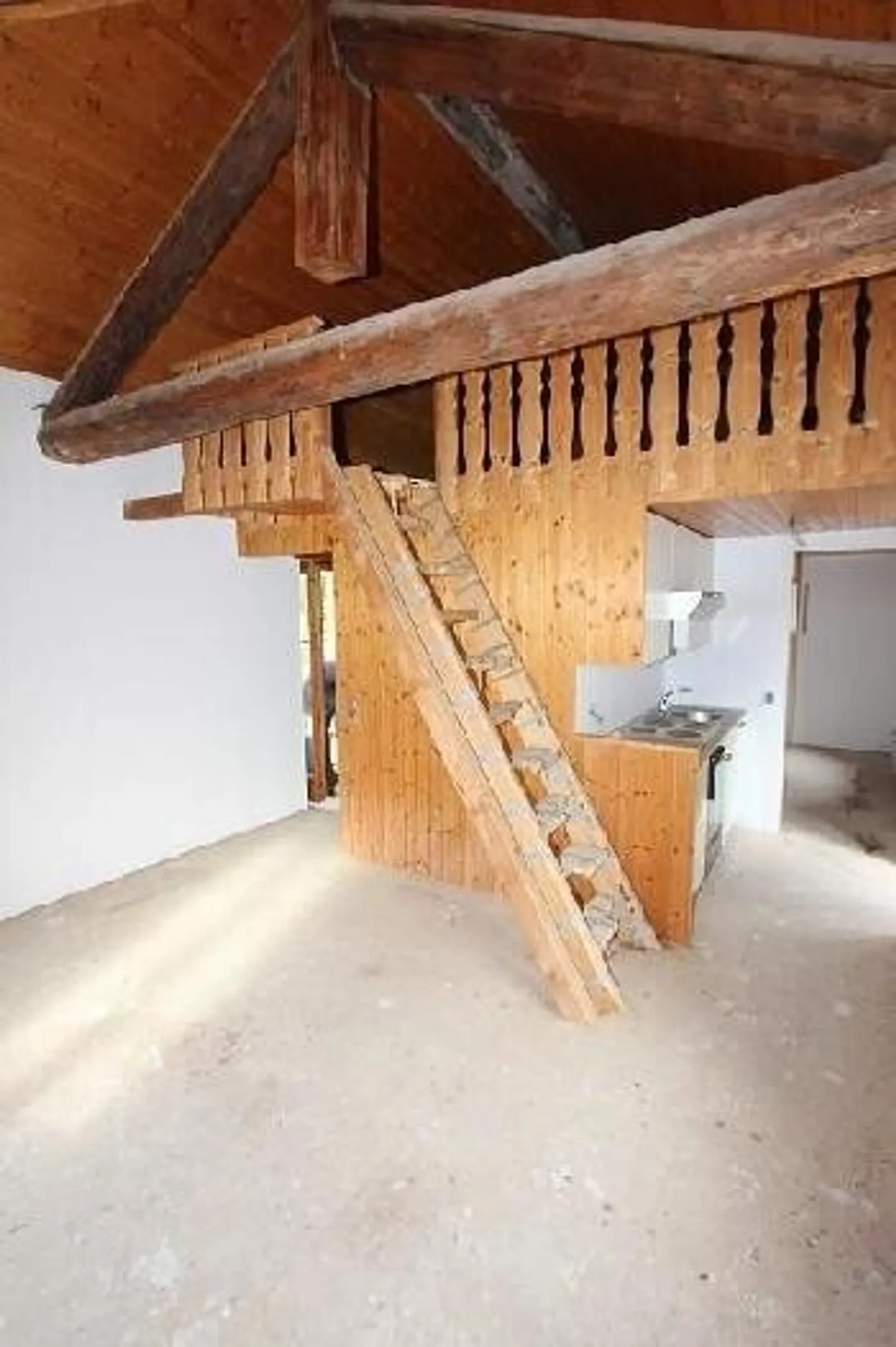 Incantevole casa plurifamiliare a Buseno - Foto 2 di 13