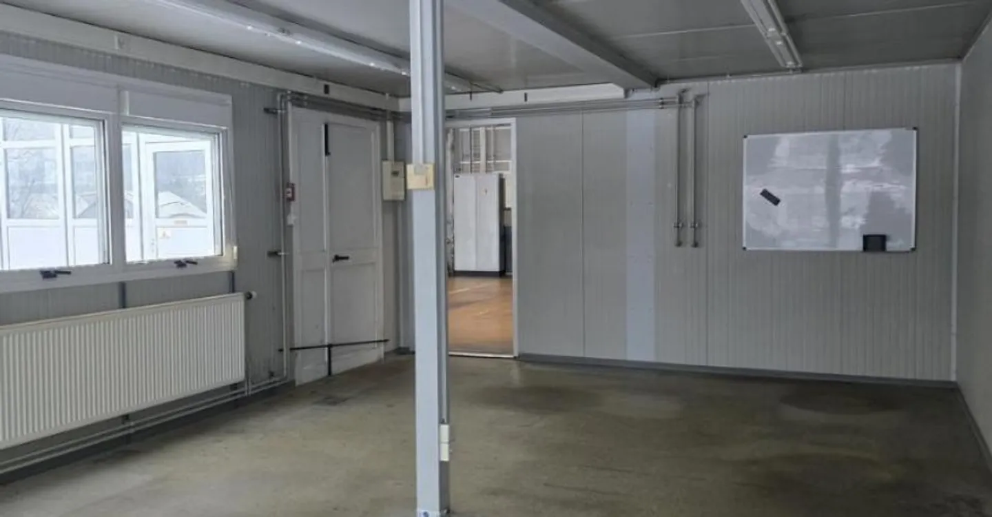 Espace industriel fonctionnel à louer - Photo 6 sur 8