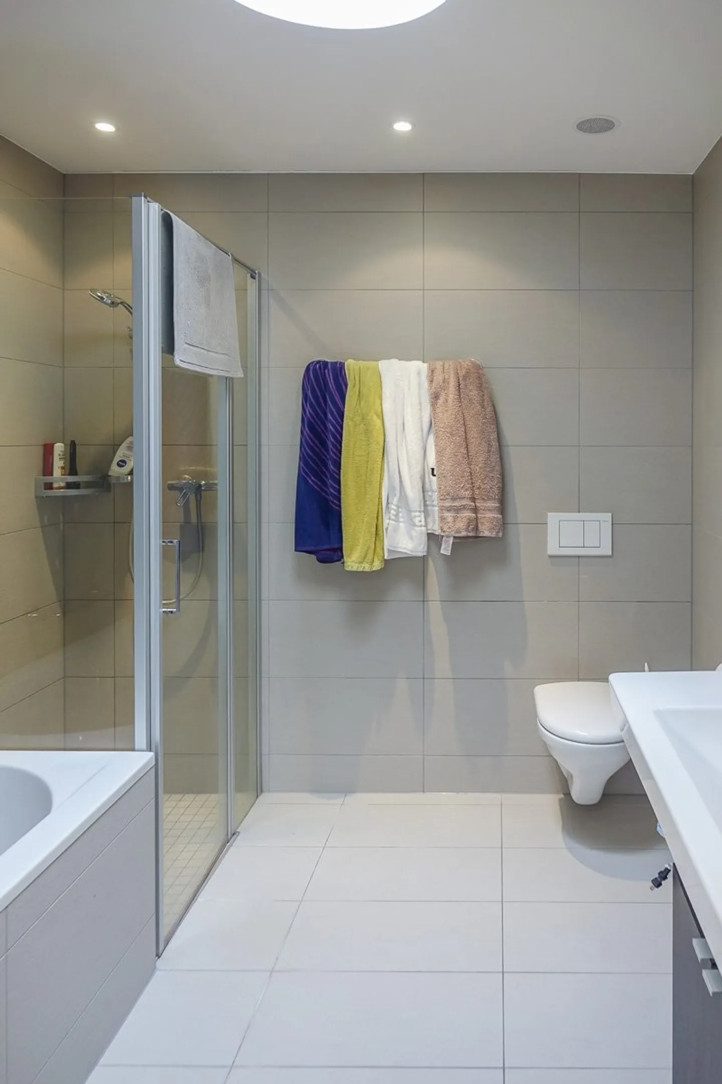 Modern city apartment in the eastern center of St. Gallen - Photo 5 of 8