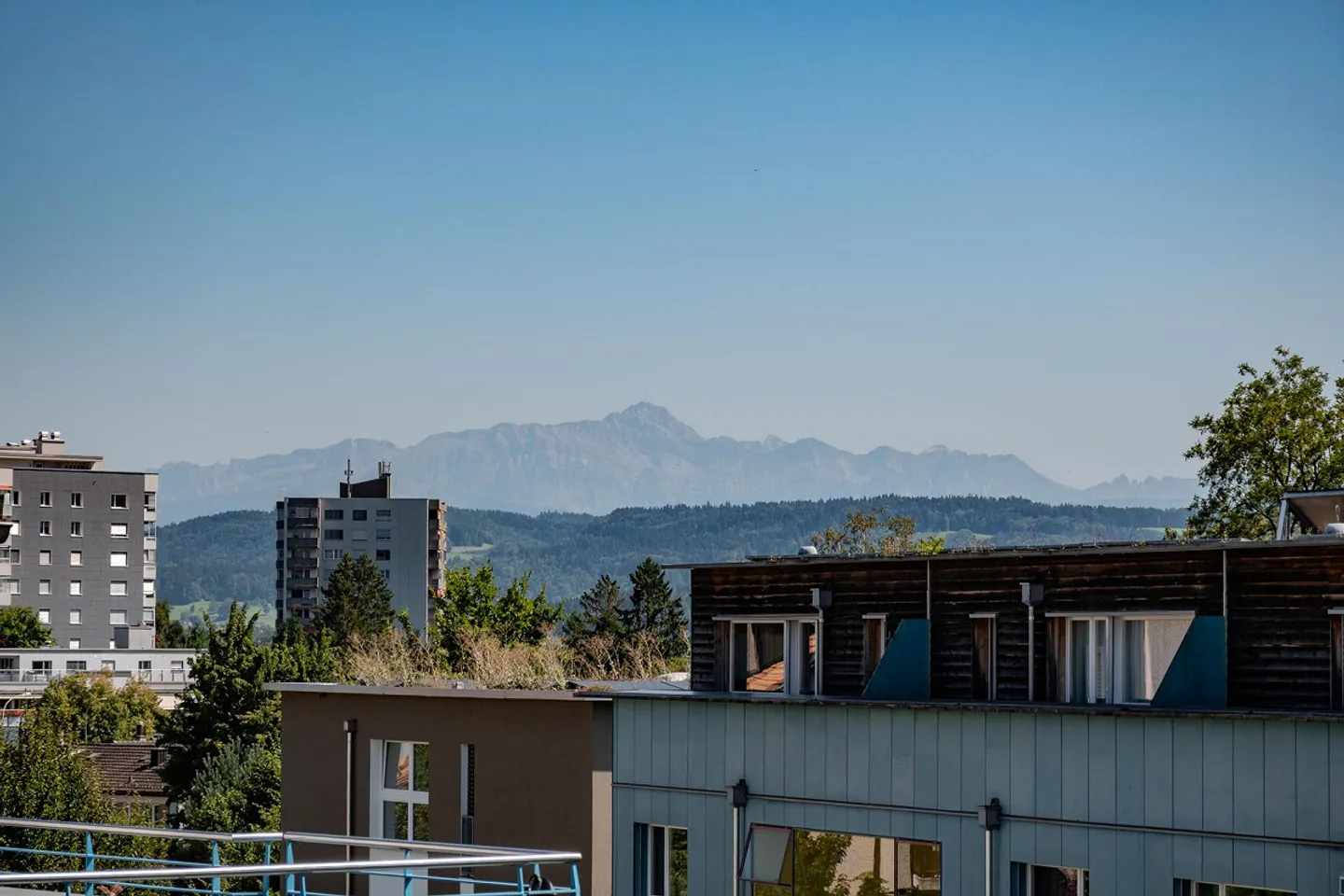 Penthouse with sun terrace and panoramic view of the old town and Säntis - Photo 11 of 11