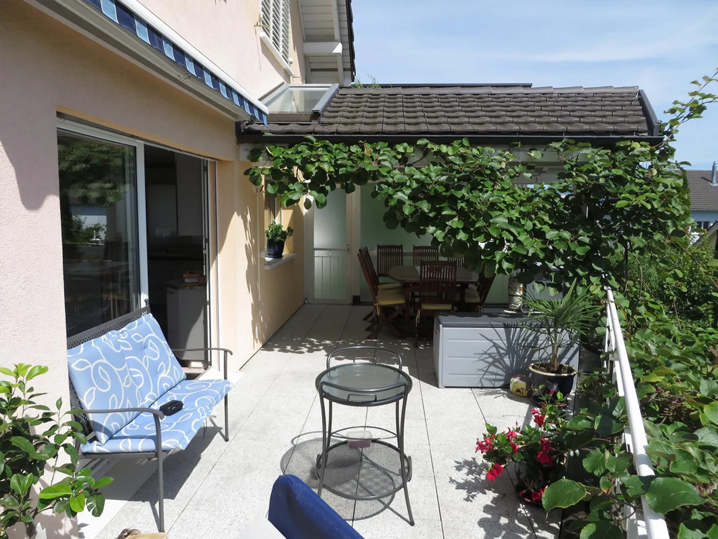 Charming 6.5-Room Single-Family House with a View in Rebstein - Photo 1 of 18