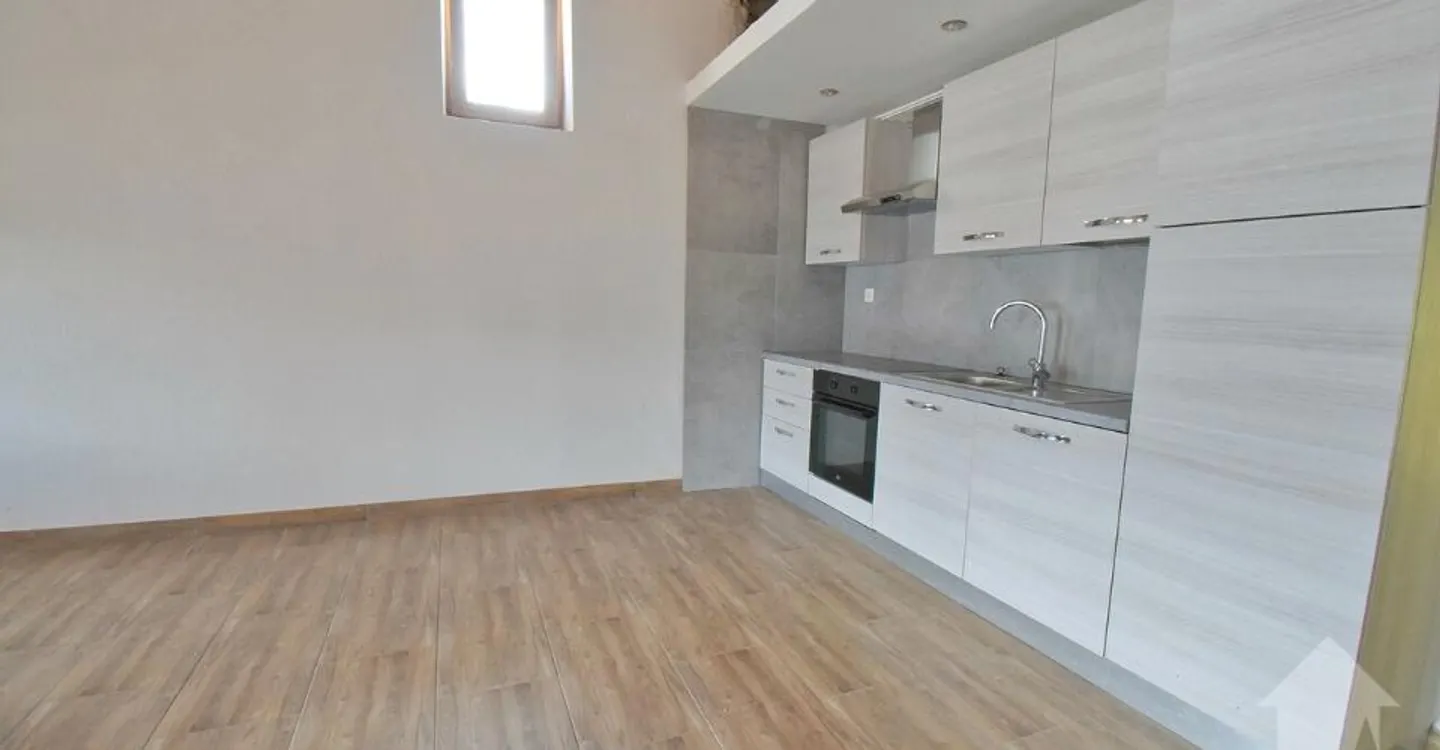 Duplex rénové avec vue imprenable - Photo 5 sur 10