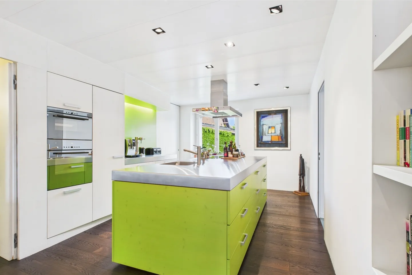 7.5 Room House - Photo 2 of 5