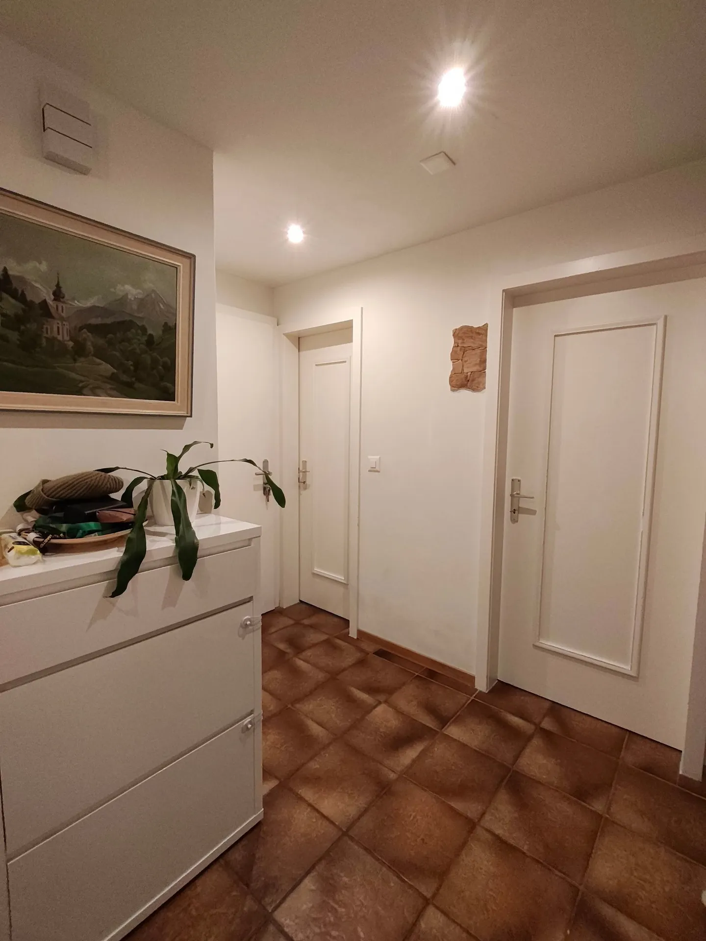 Charmante appartement sous les combles de 4,5 pièces avec balcon - Photo 6 sur 12