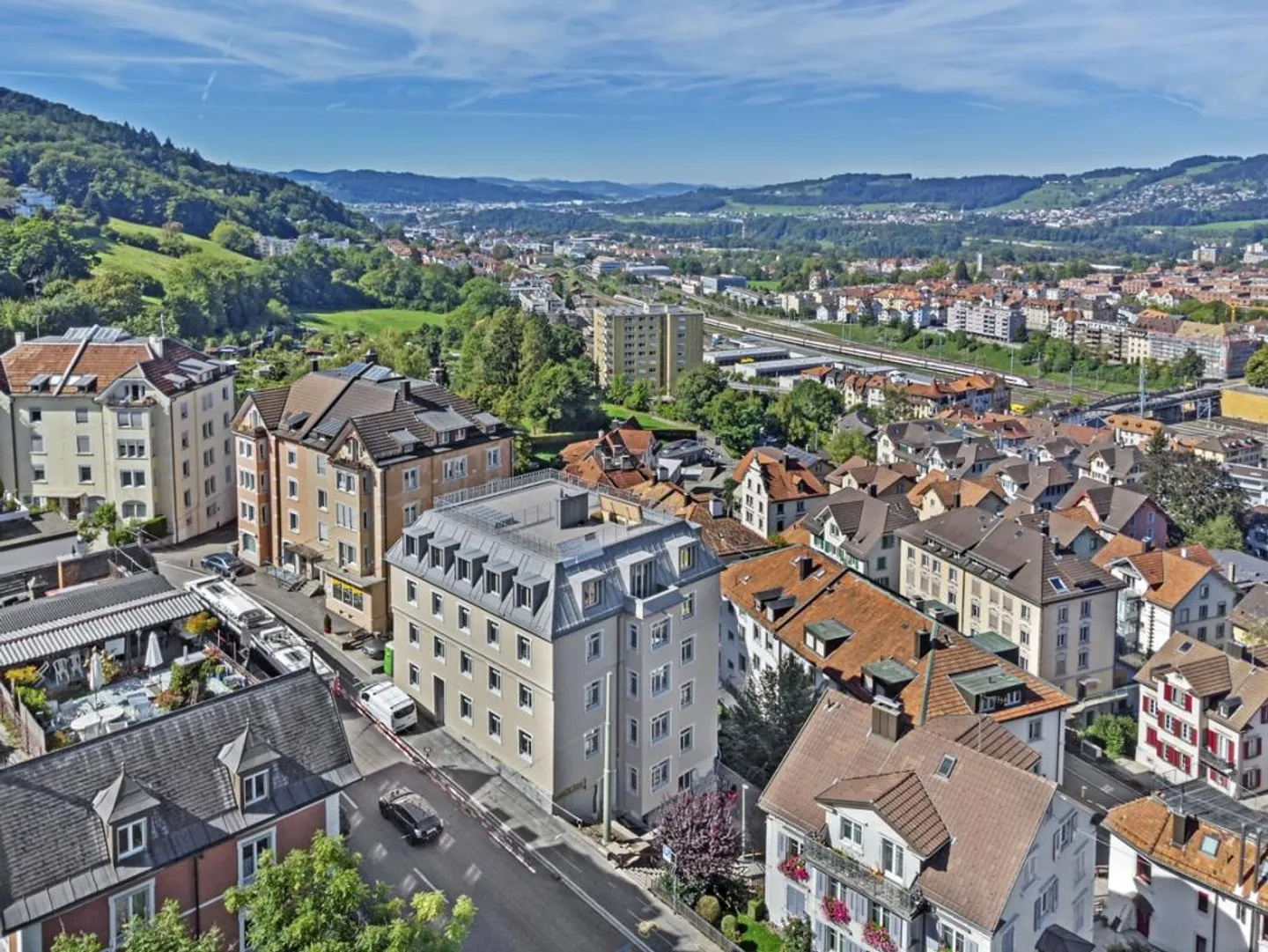 Appartement sous les combles 2,5 pièces 3ème étage gauche 59m2 avec terrasse sur le toit 60m2 appartement 51 - Photo 15 sur 15