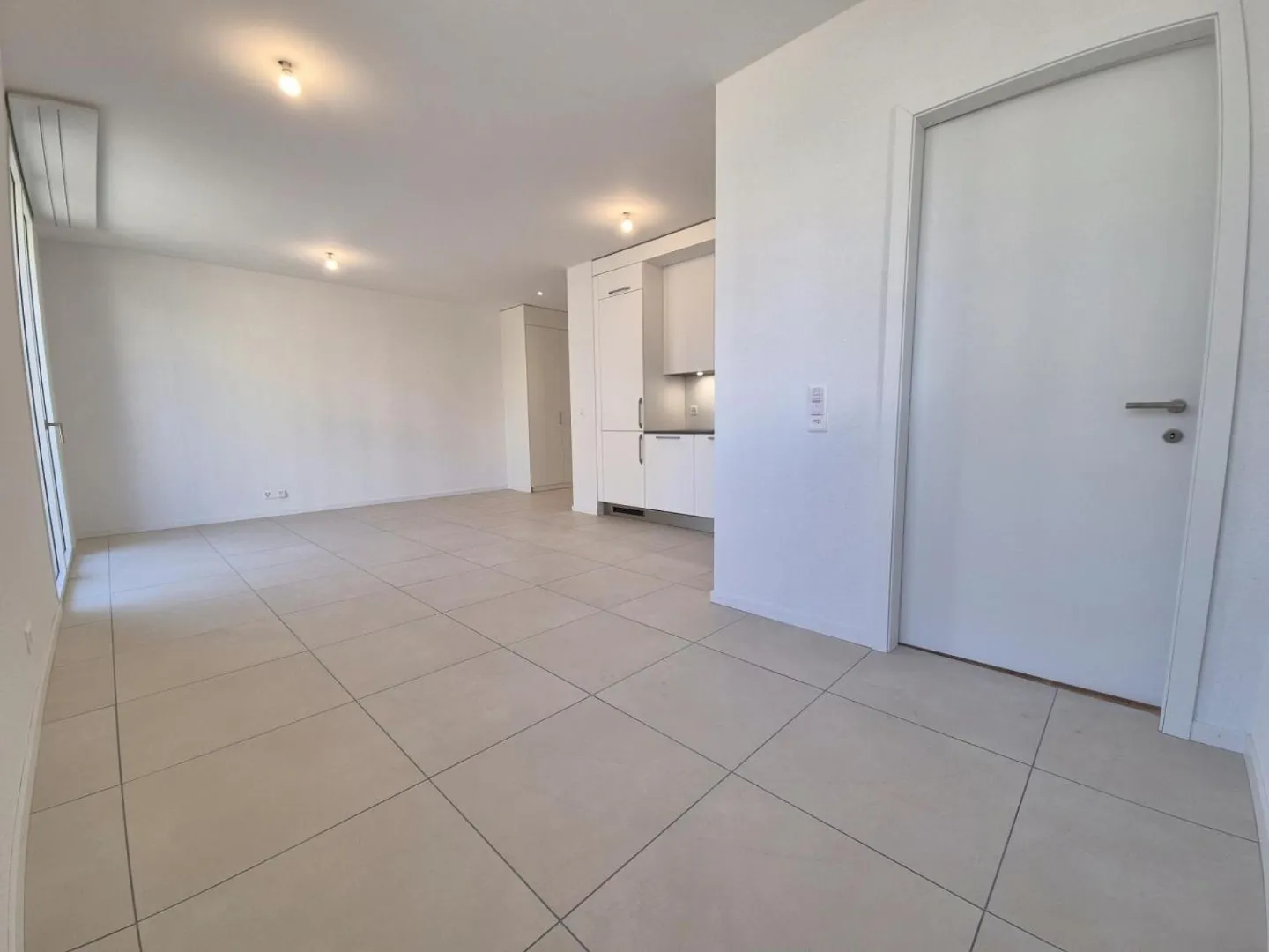 Ufer 2 - 2.5 Room Apartment on the Ground Floor - Photo 2 of 8