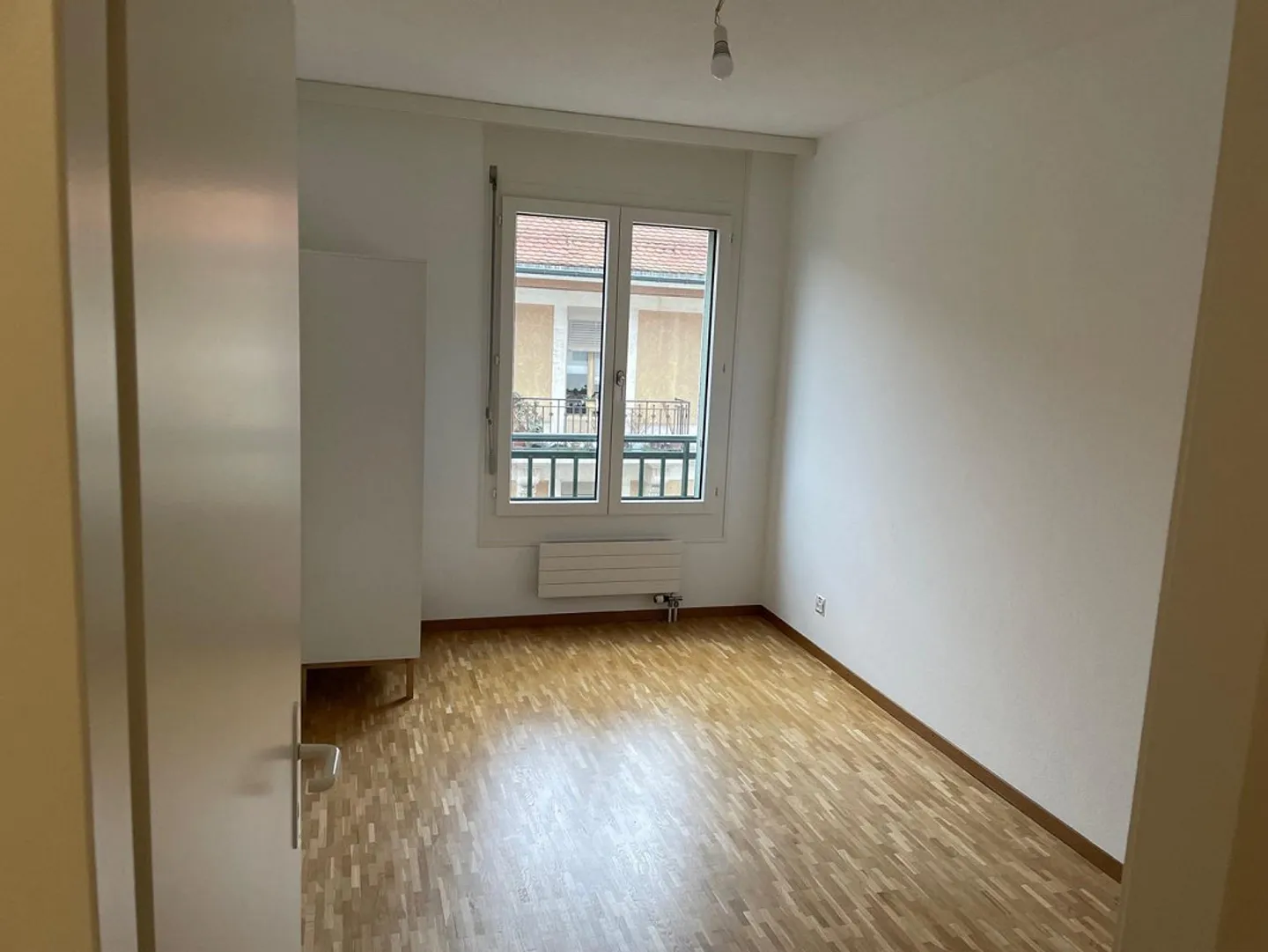 Mietübernahme - Ruhige 4-Zimmer-Wohnung – Acacias / Carouge - Foto 7 von 12