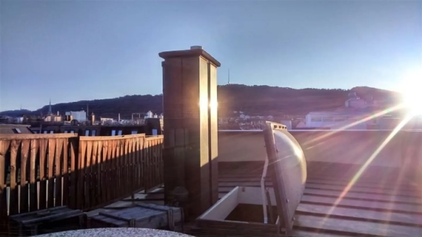 FURNISHED apartment with its own roof terrace - Photo 2 of 8