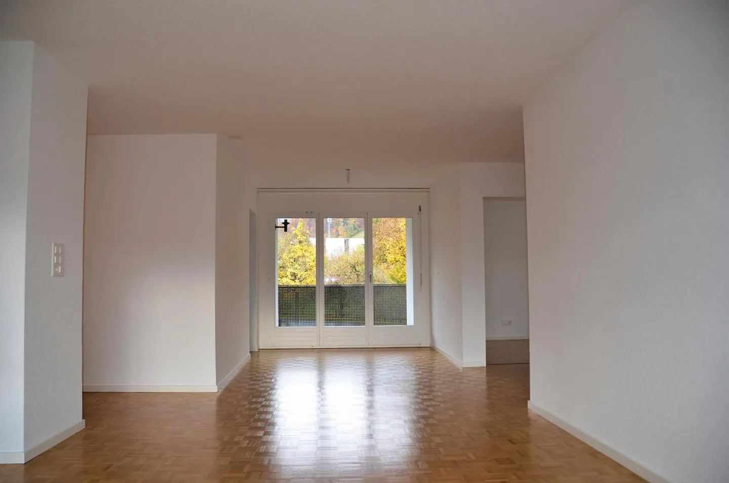 Herrliche Aussicht auf die Alpen - 4.5-Zimmerwohnung im 1. OG - Photo 2 of 18